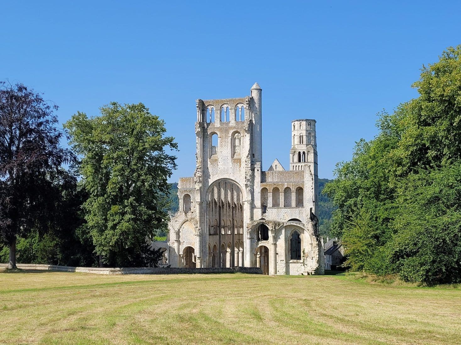 L’abbaye de Jumièges